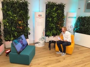 Tim Janßen im digitalen Gespräch mit Cornelius Herstatt; Blog von Cradle to Cradle NGO
